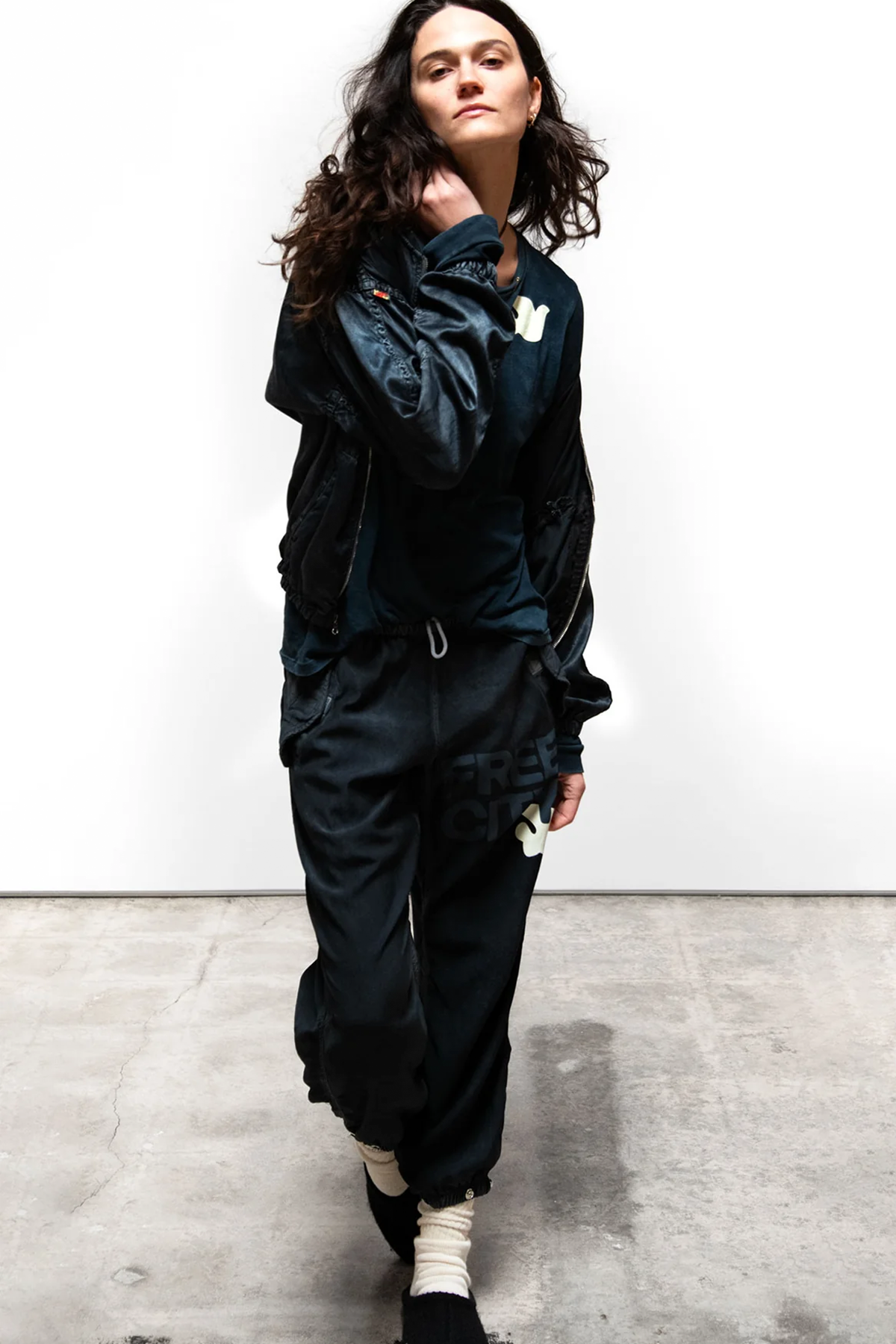 Freecity Flap/ Snap Freecitylarge Matte/ Satin Airjump Pant - Superblack