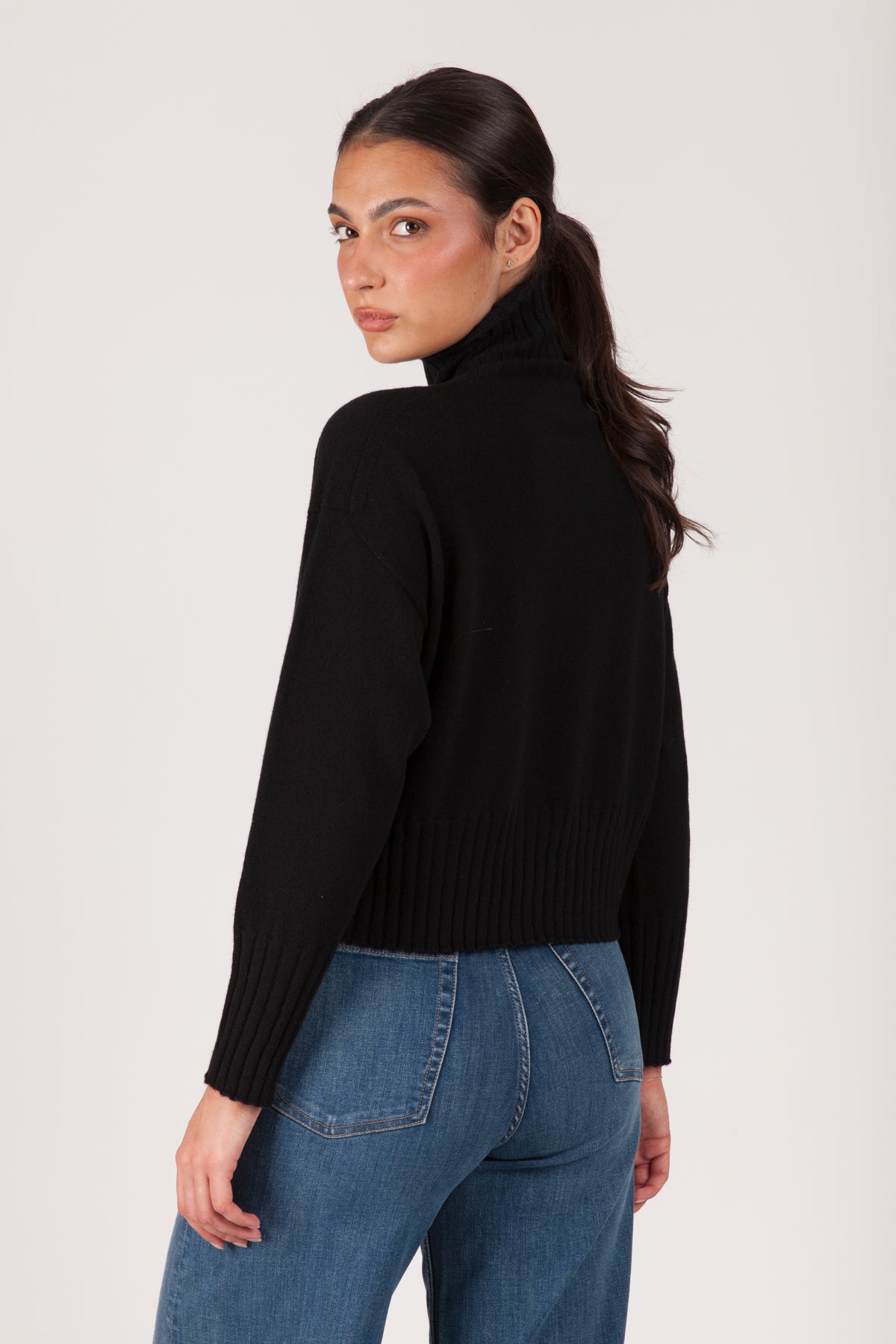 Oh My Goat Cashmere Long Sleeve Mock Neck Turtleneck With Rib Detail - Nero
