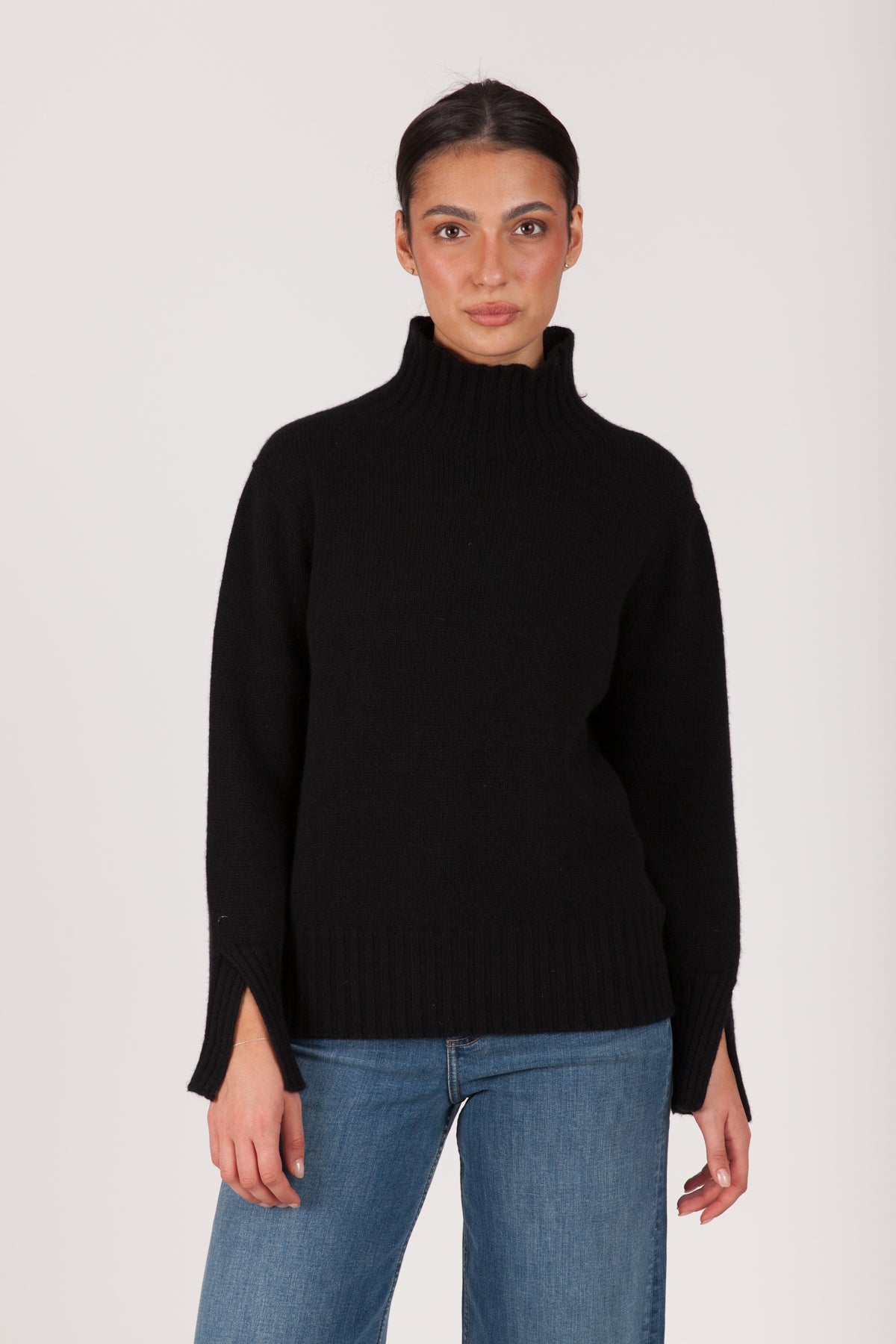 Oh My Goat Cashmere Long Sleeve Mock Neck With Side Slits - Nero