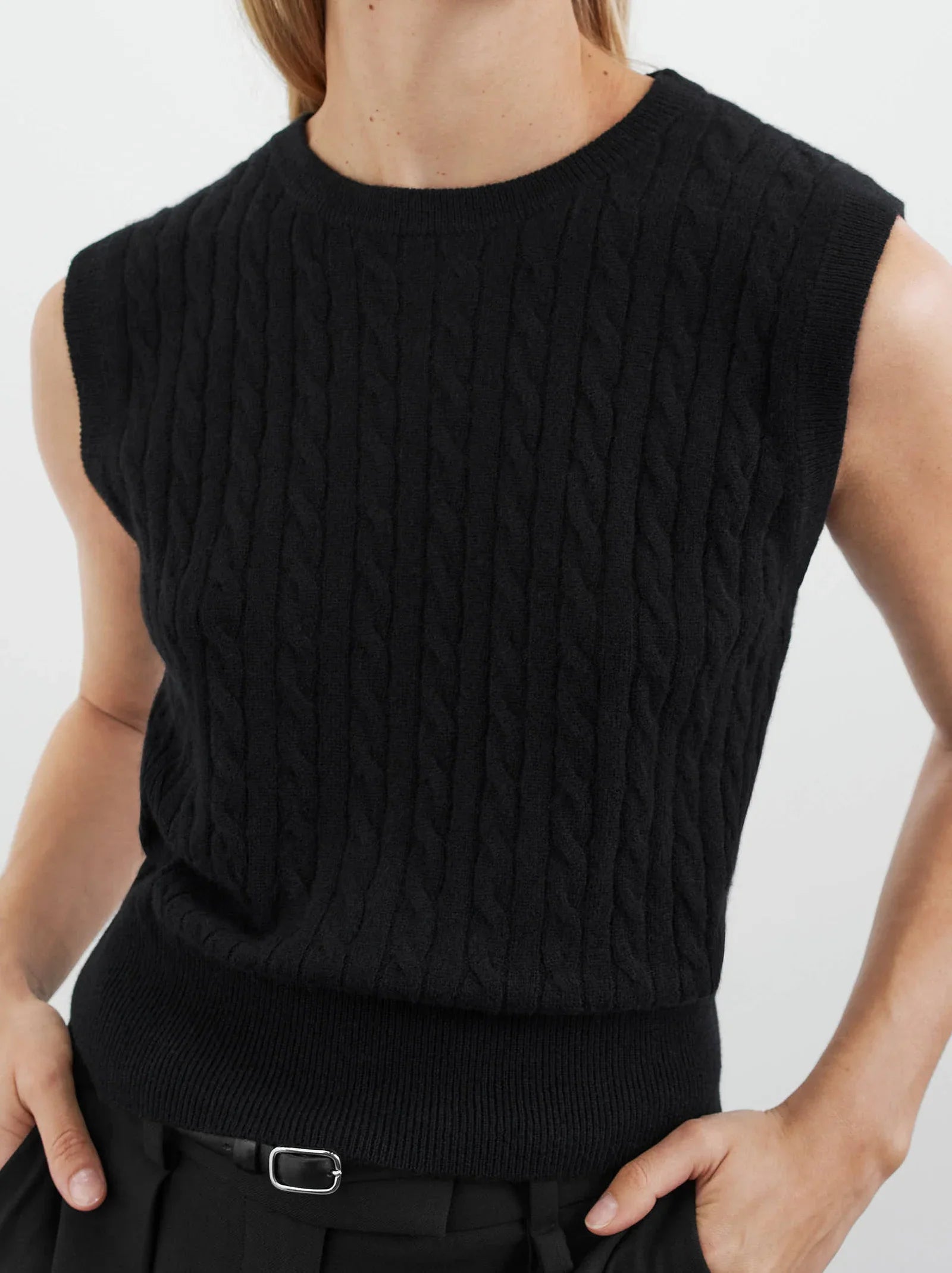 Soft Goat Cable Knit Singlet - Black