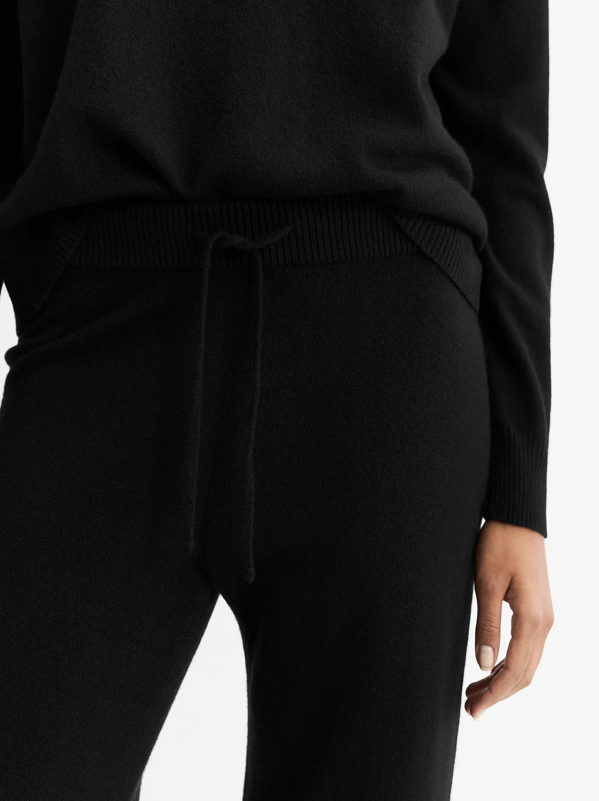 Soft Goat Cashmere Set - Black