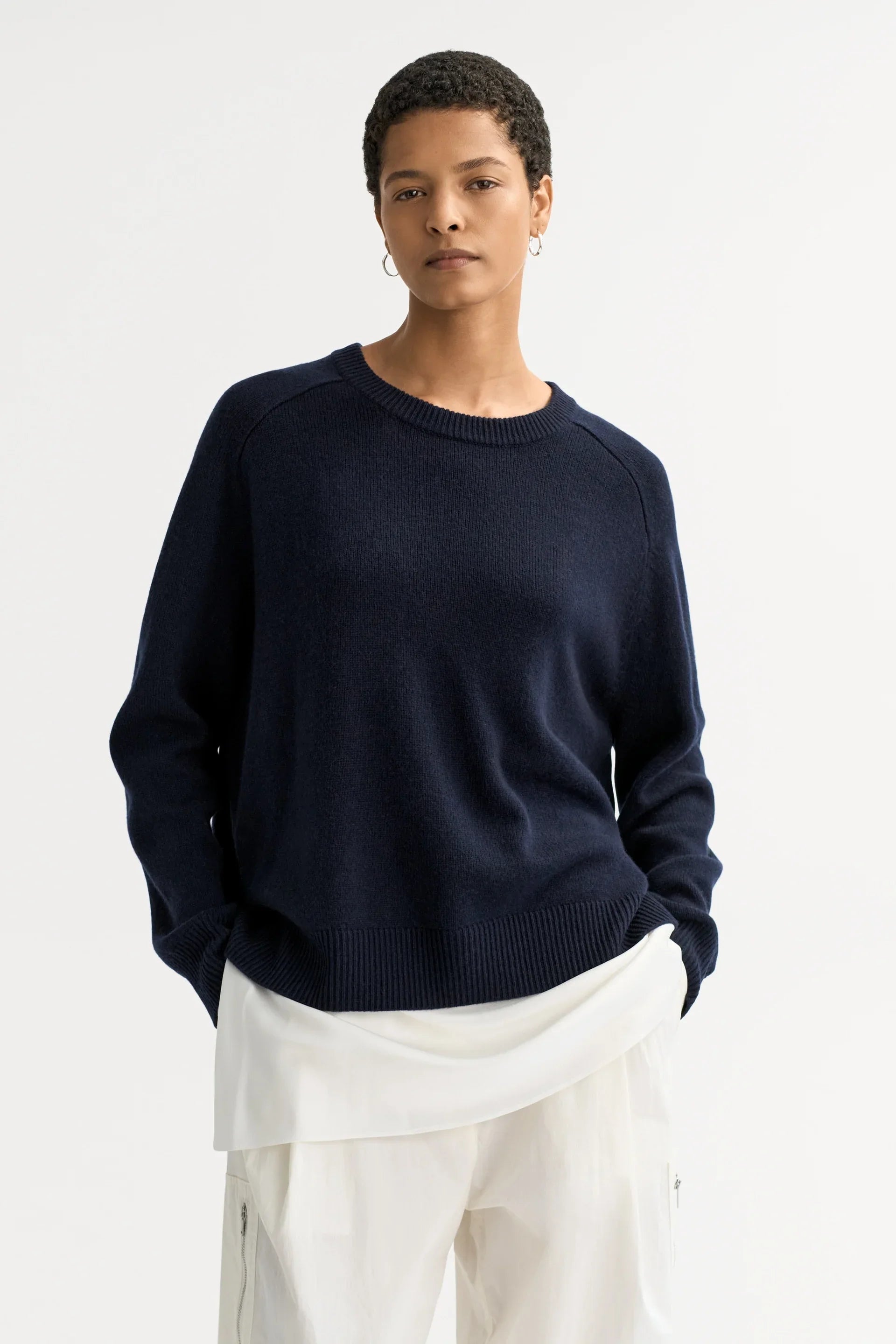 Soft Goat Boyfriend Crewneck - Navy