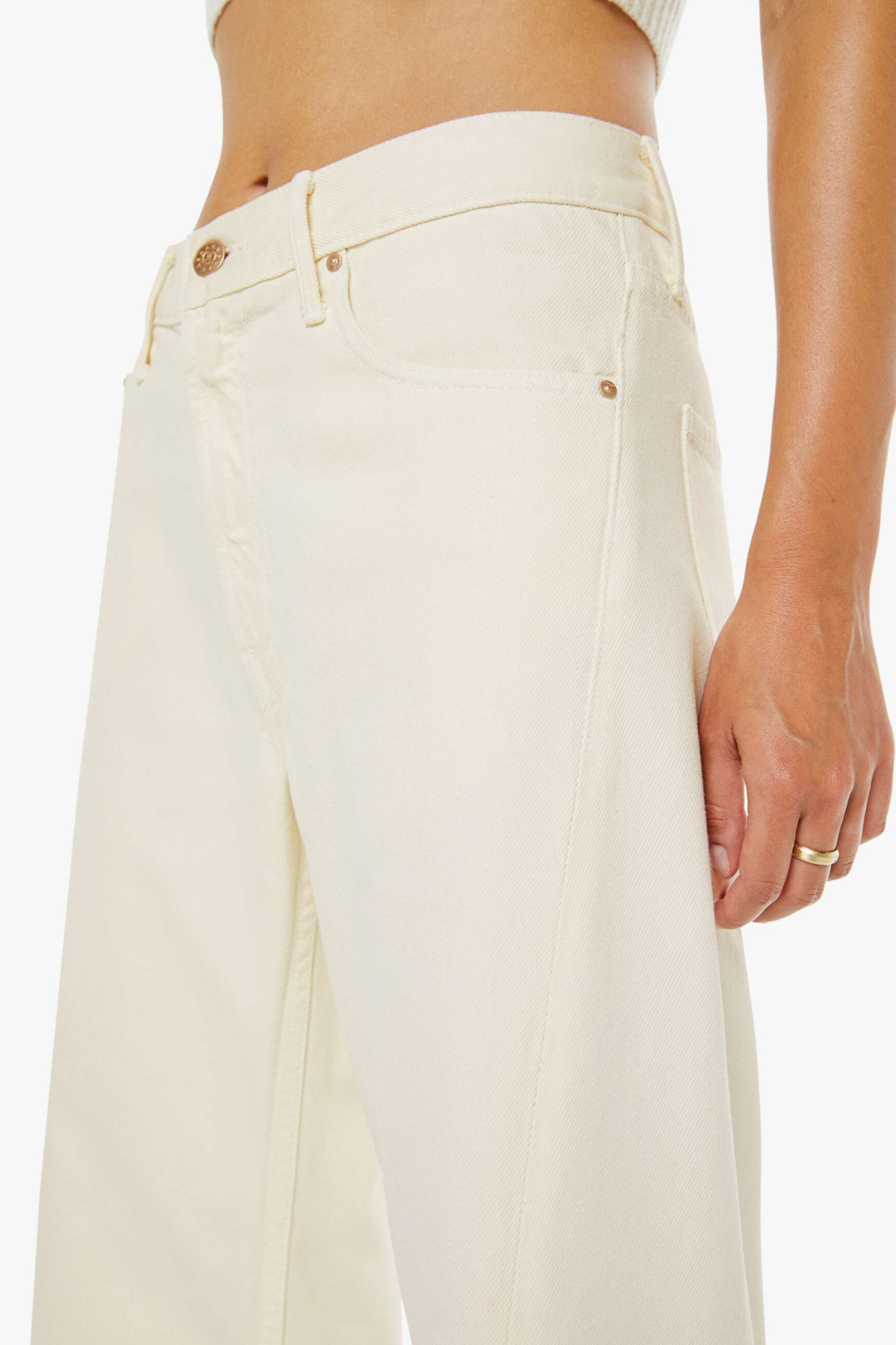 MOTHER The Lemon Twist Sneak Jeans - Natural