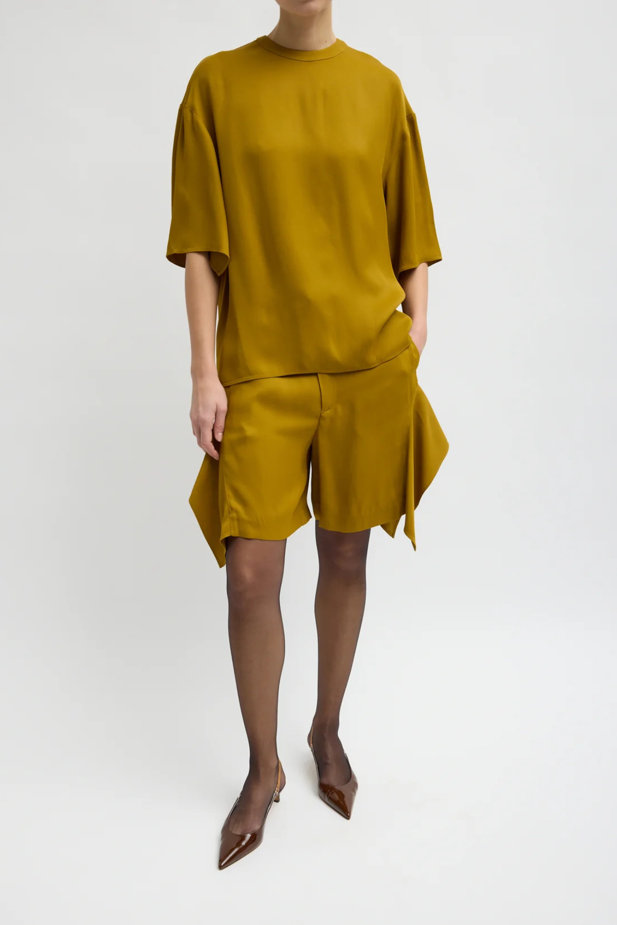 Tibi  Eco Acetate Viscose Easy T-Shirt With Slit Detail - Mustard