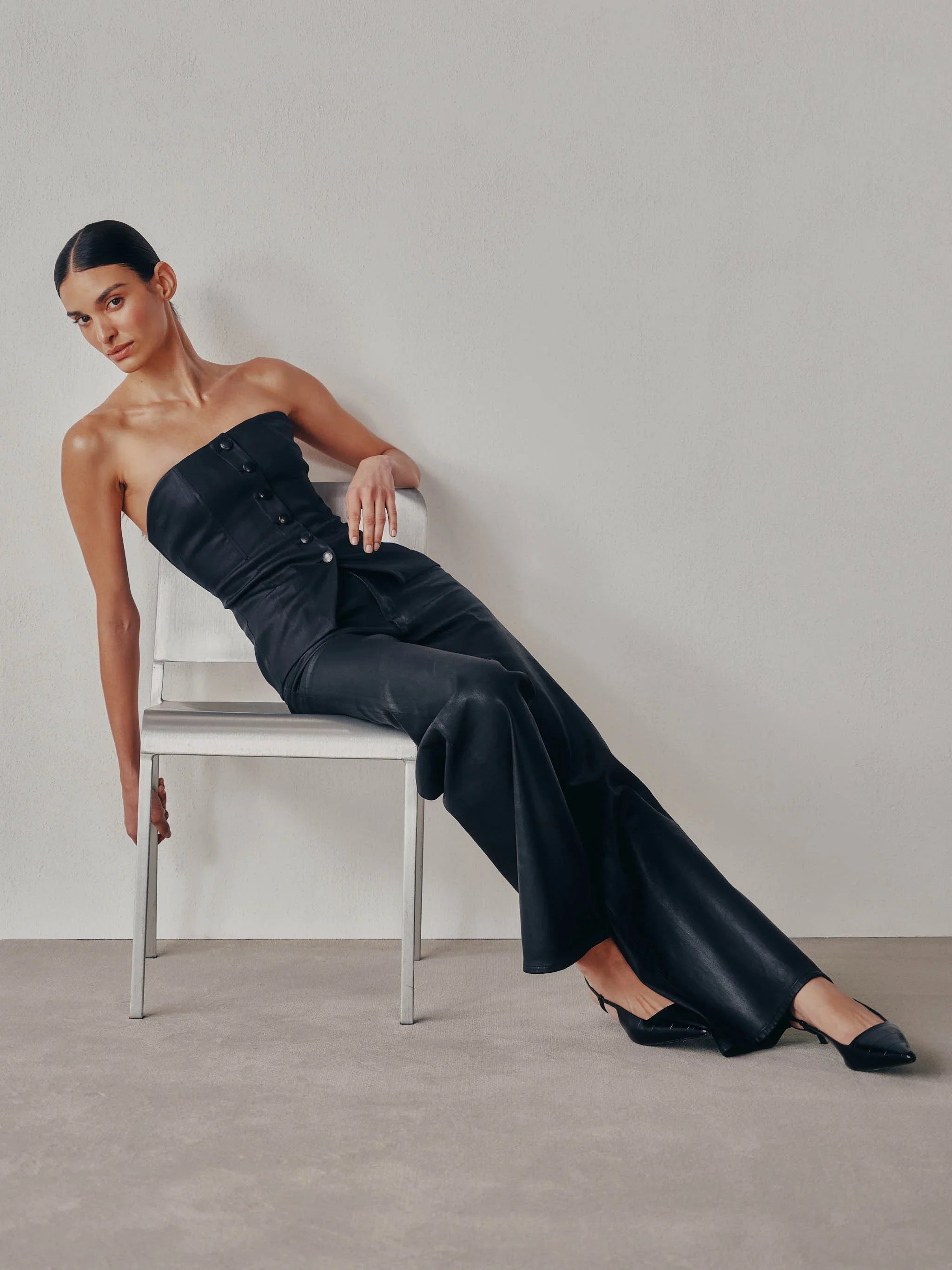 DL1961 Karmine Refined Wide Leg High Rise 31" Jeans - Black Coated