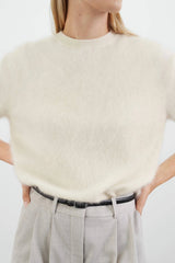 Soft Goat Cuddle Short Sleeve - Feather White