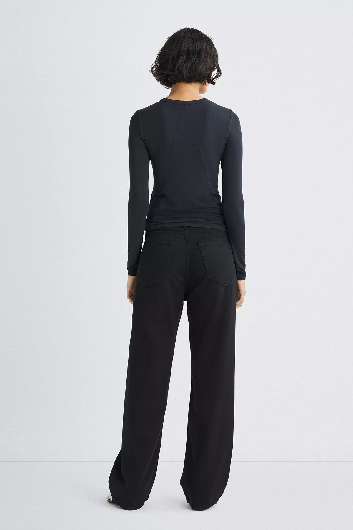 Rag & Bone Featherweight Logan Jeans - Black