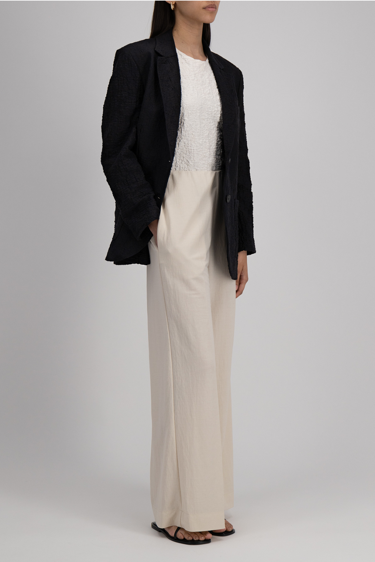 Harris Wharf Travel Blazer with Shoulder Pads Crinkle - Black