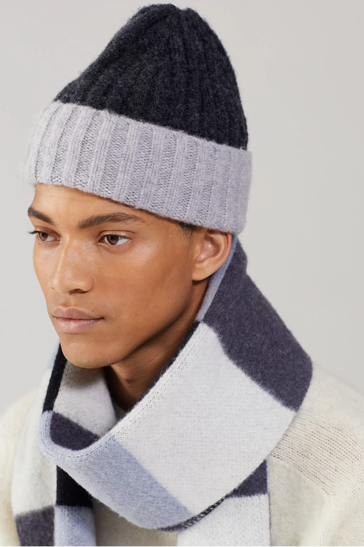 Le Bonnet Knitted Scarf - Stone