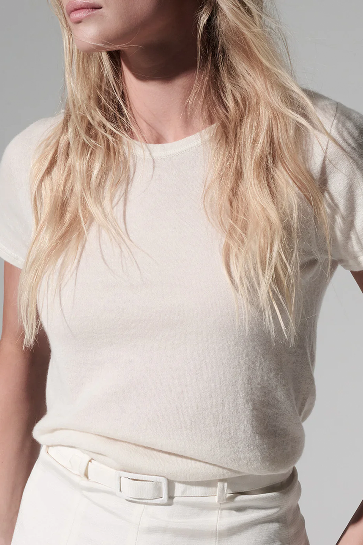 Majestic Filatures Cashmere Short Sleeve Crewneck - Milk