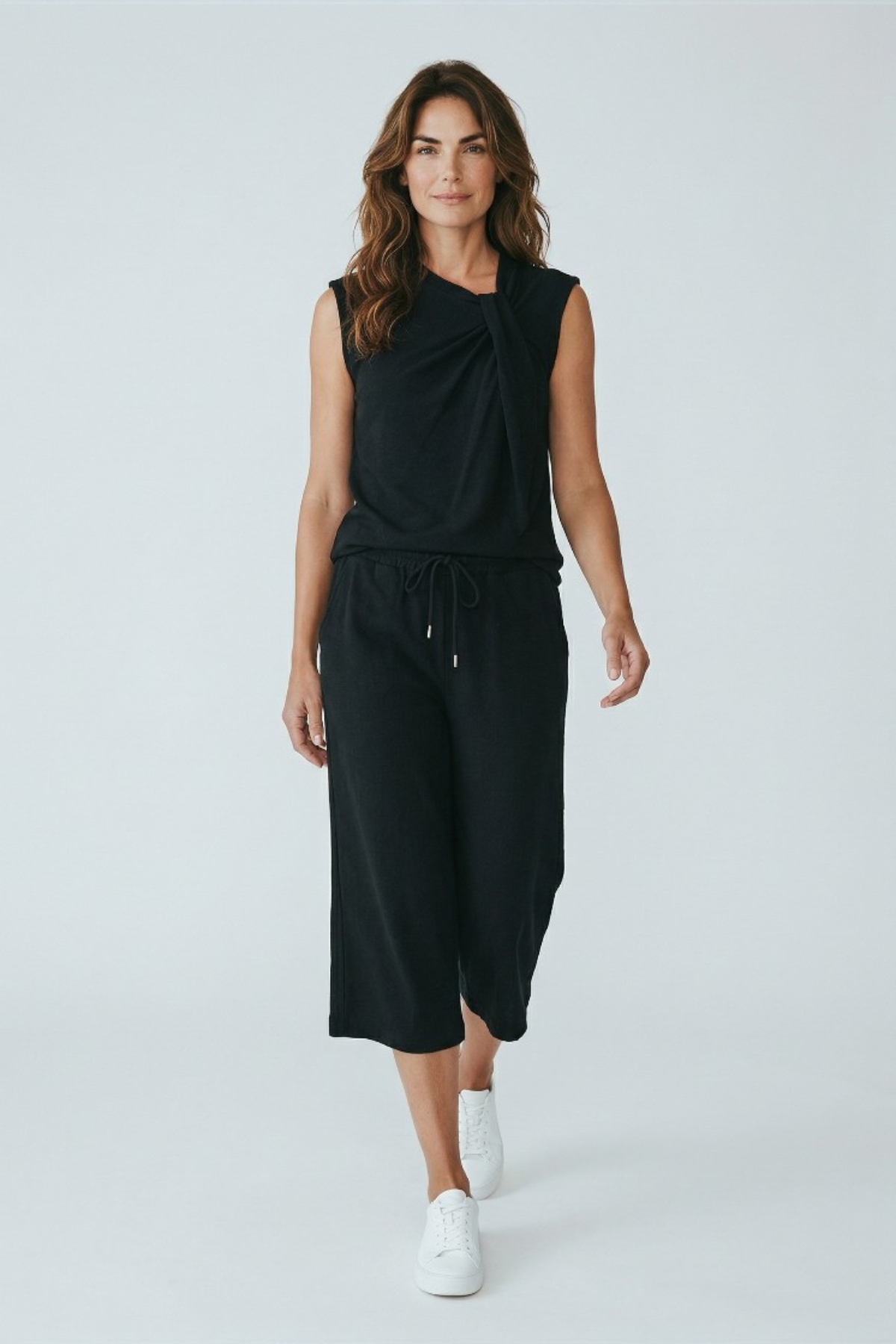 Majestic Filatures Cotton Linen Twist Front Sleeveless Top - Noir