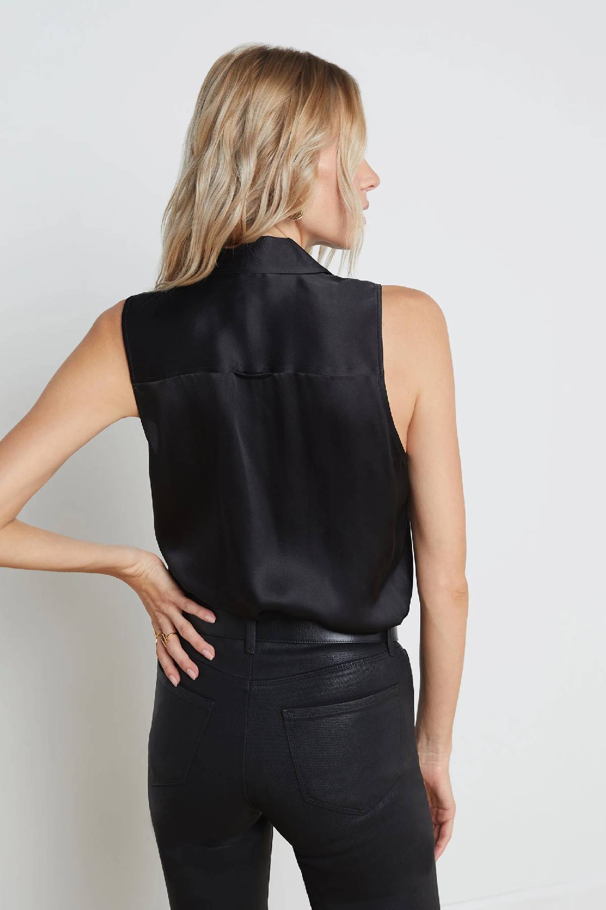 L'AGENCE Emmy Sleeveless Silk Blouse - Black