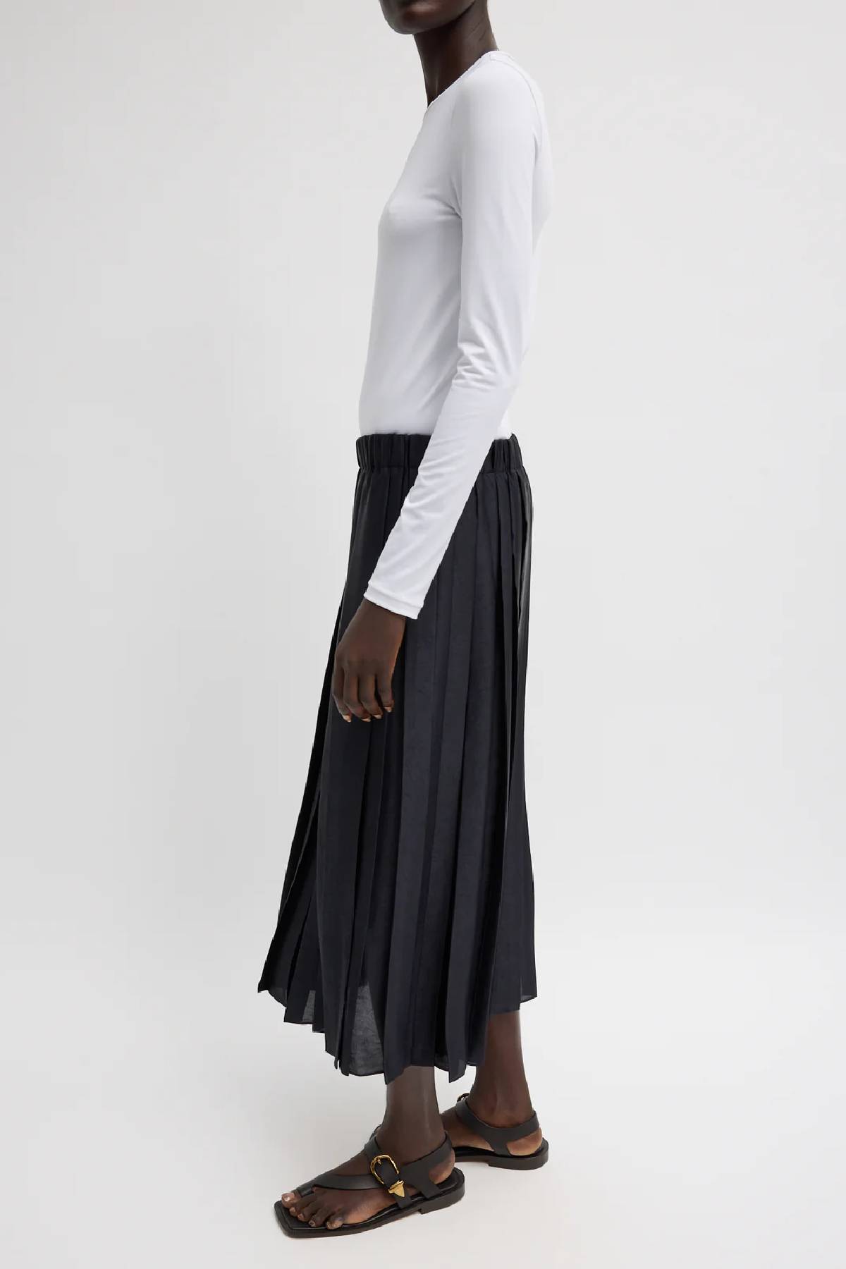 Tibi Feather Weight Pleated Pull On Skirt - Black