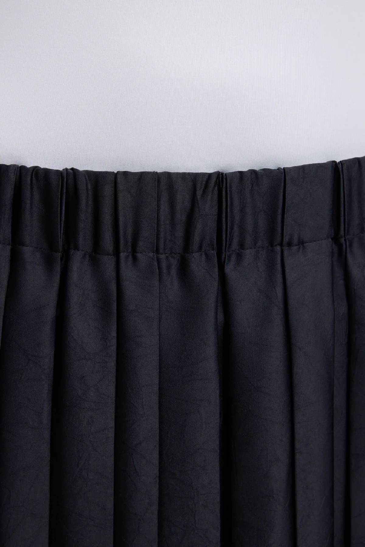 Tibi Feather Weight Pleated Pull On Skirt - Black