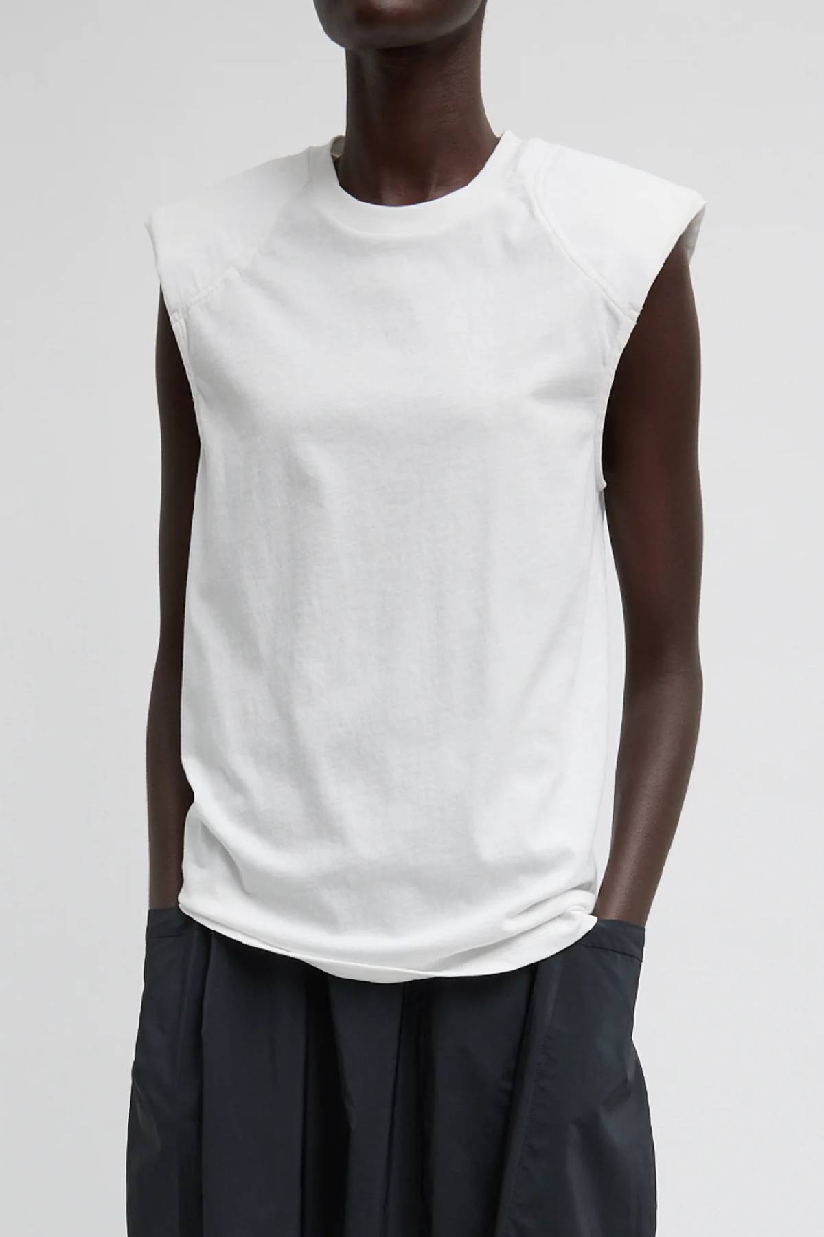 Tibi T-Shirt Program Padded Shoulder Sleeveless Top - White