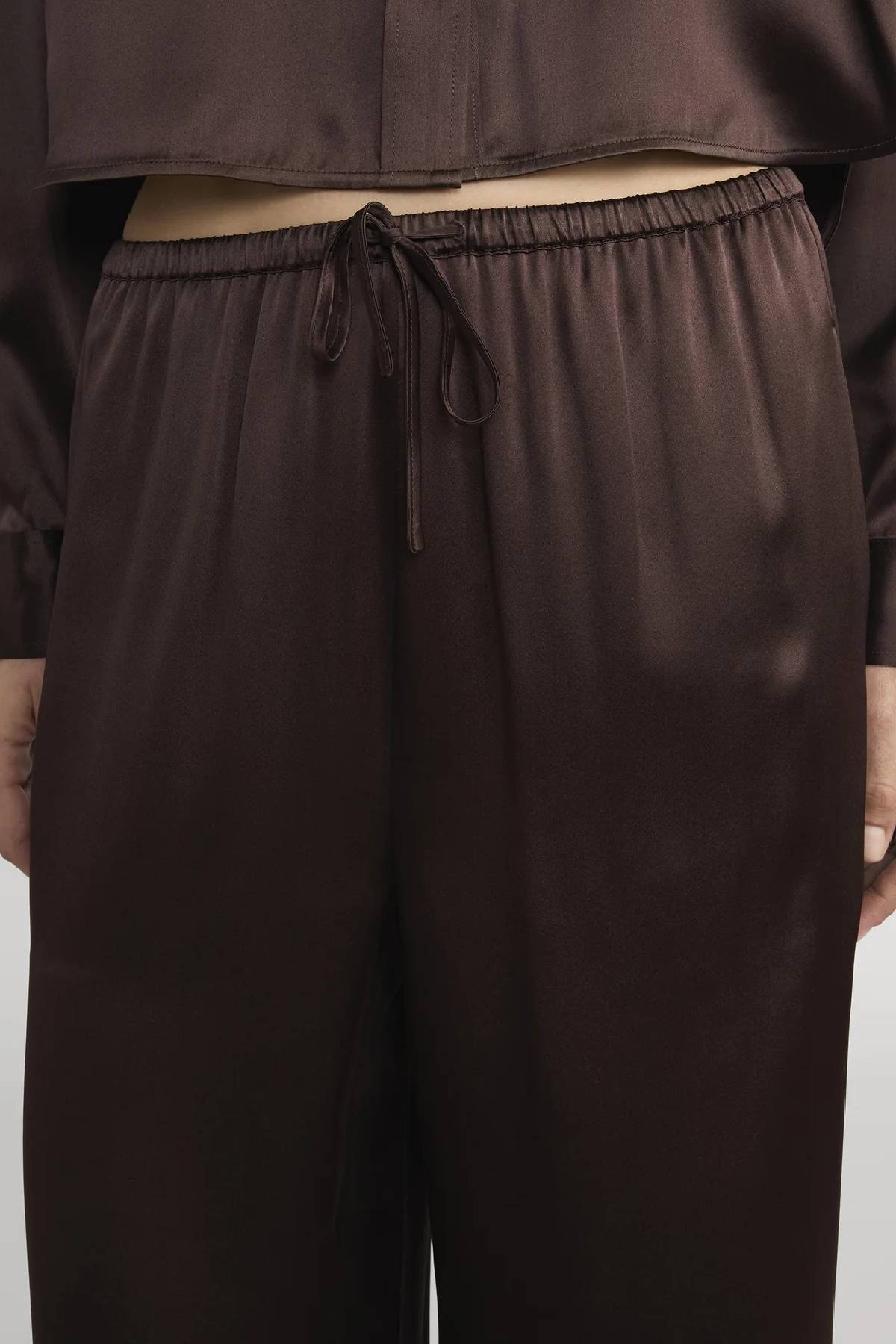 Frame The Silk Lounge Pant - Americano