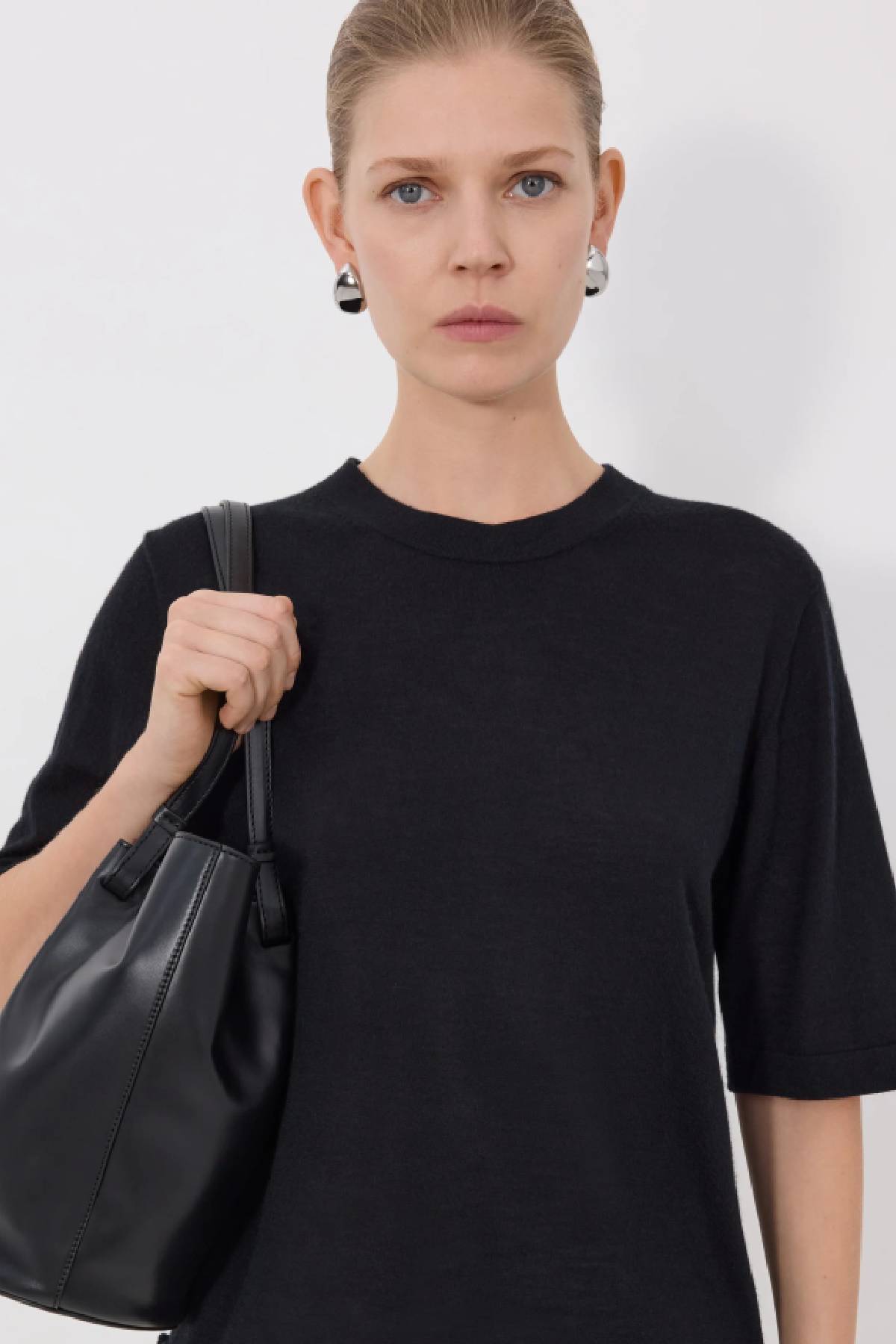 Loulou de Saison Nala Fine Short Sleeve Top - Black