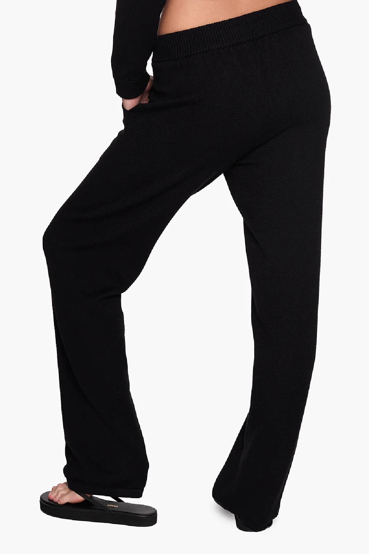 Tkees Sweater Pants - Black