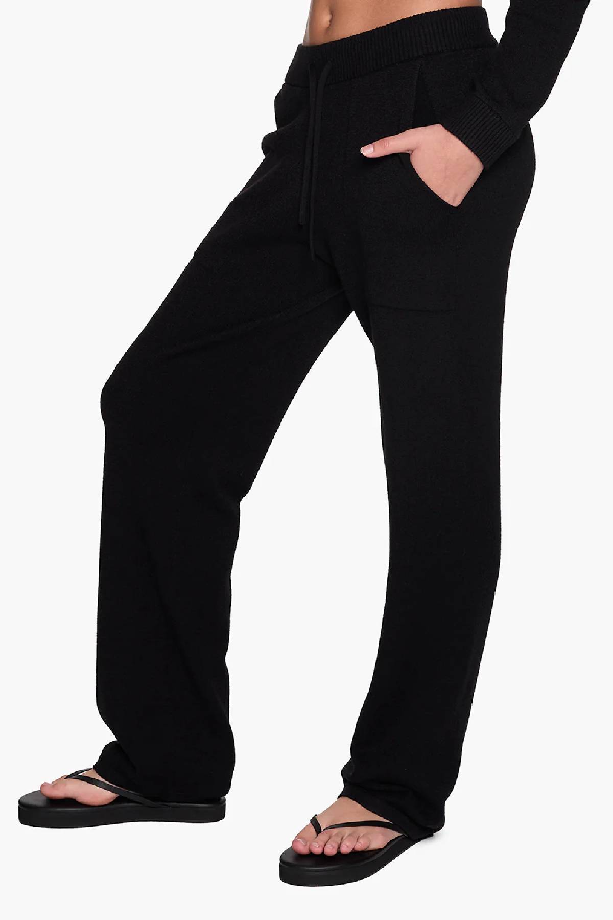 Tkees Sweater Pants - Black