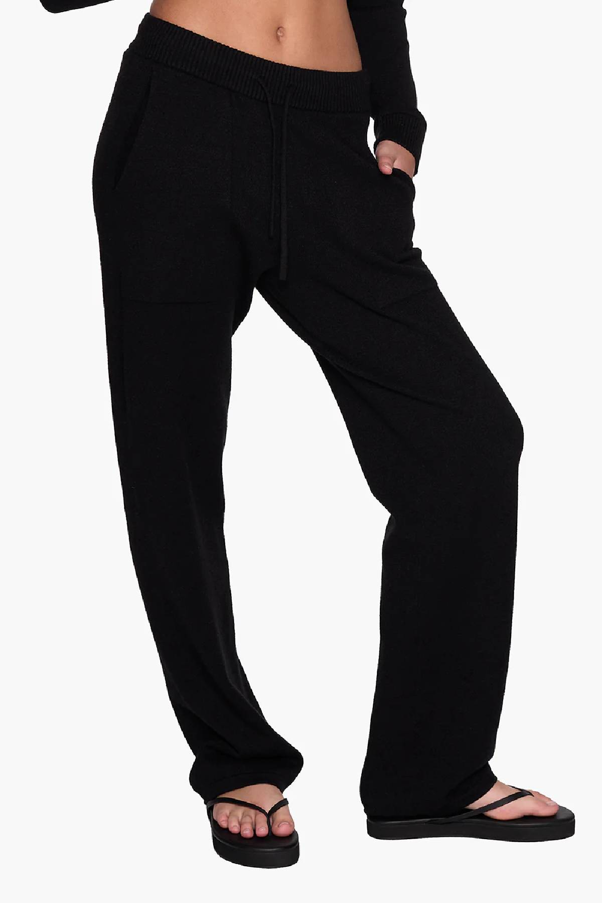 Tkees Sweater Pants - Black