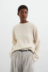 Soft Goat Ribbed O-neck - Feather White