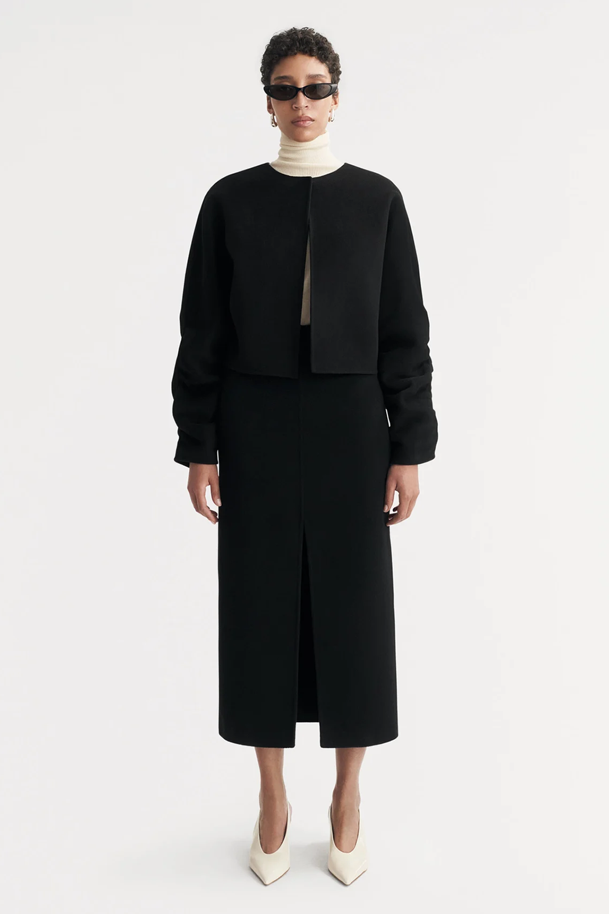 Soft Goat Featherlight Turtleneck - Bone