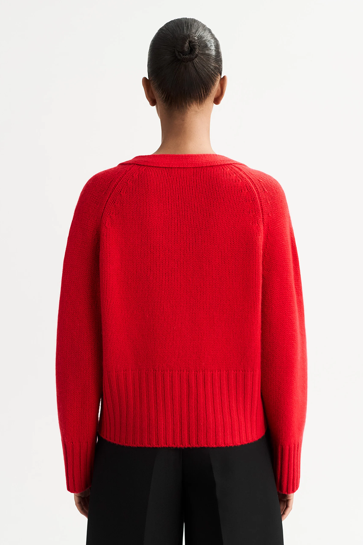 Soft Goat V-Neck Cardigan - Rouge