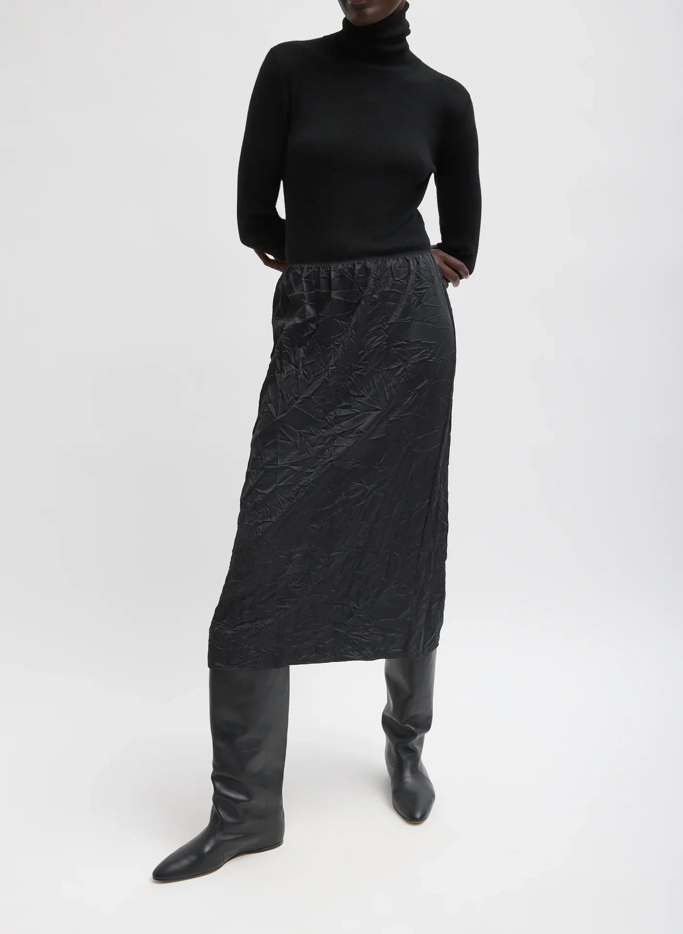 Tibi Feather Weight Ribbed Sweater Turtleneck Pullover - Black