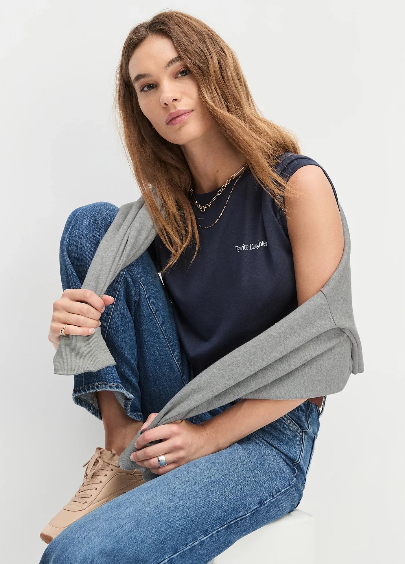 Favorite Daughter Cropped Logo Tee - Navy